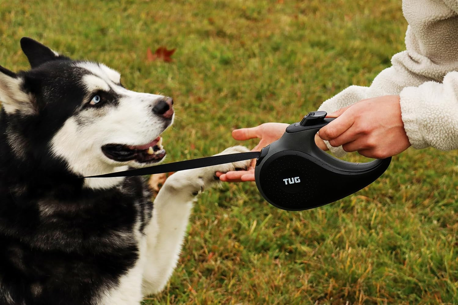 TUG Original Retractable Dog Leash, Anti-Slip, 16’ Tape (Large, Black/Grey) | Anti-Slip Handle, 16 Ft Strong Nylon Tape, One-Handed Brake, Pause, Lock